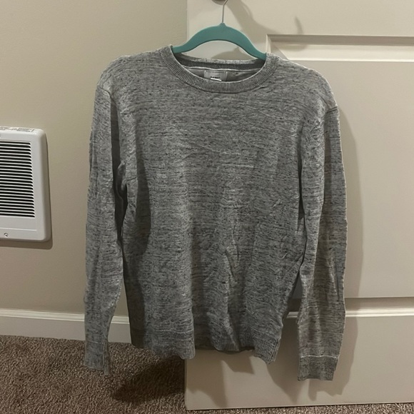 Men’s grey old navy sweater size small - Picture 1 of 2